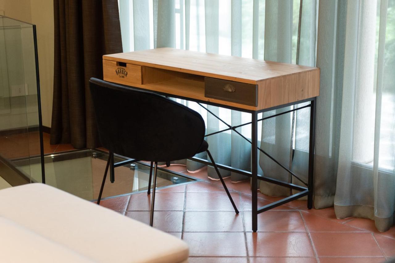 Italianflat - Empireo Rooms - 200Mt To Arena เวโรนา ภายนอก รูปภาพ